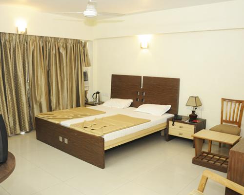 Hotel Neelkanth Panshikura